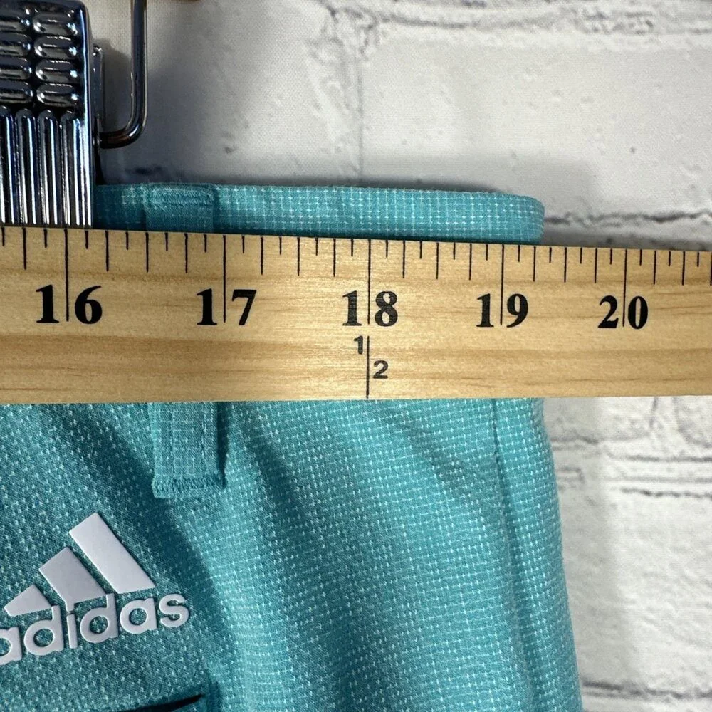 Adidas Crosshatch Performance Golf Shorts Mens Size 38 Semi‎ Mint Green